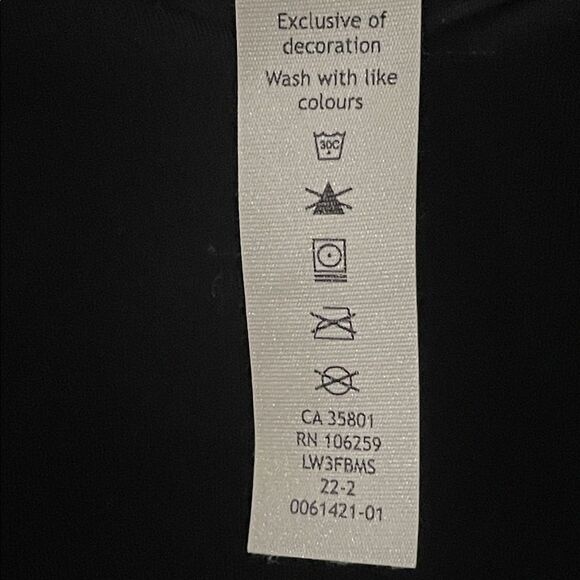 Lululemon Align Cropped Black Top - Picture 3 of 5